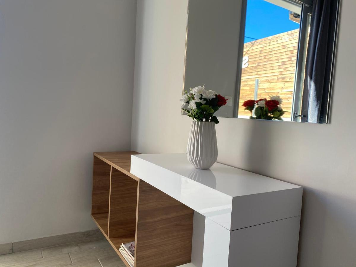 Appartamento Stegna Premium Archangelos  Esterno foto